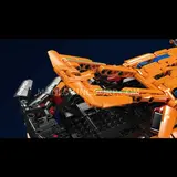 Rear wing and diffuser detail