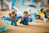 Two LEGO Antarctic explorer minifigures.