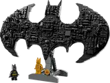 LEGO Batman Logo set with two minifigures.