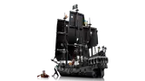 Black Pearl deck with minifigures.