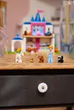 Cinderella and animal minifigure focus.