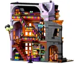 Weasleys' Wizard Wheezes & Knockturn Alley interior.