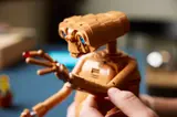 Posing E.T.'s head