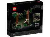 Endor™ Speeder Chase Diorama image 5