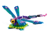 Side profile of LEGO dragonfly.