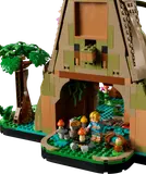 Link cooking inside the Deku Tree.