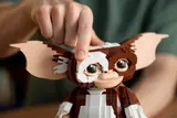 Adjusting Gizmo's face.