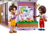 Minifigures at customization station.