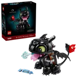 LEGO Toothless model with box.