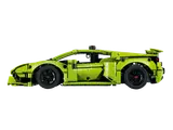 Side profile of Lamborghini Huracán Tecnica