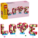 LEGO Love Letters set and box.