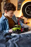 Playing with Unimog crane.