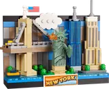 LEGO New York Postcard set with Statue of Liberty and city skyline.