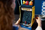 Turning the arcade crank