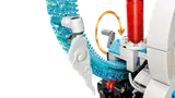 Gear mechanism close-up.