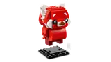 Mei BrickHeadz connecting to the base.