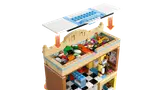 Roof removed, revealing food storage.