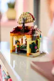 LEGO Taquería interior and side view.