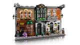 LEGO Sherlock Holmes Book Nook full street view.