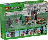 Back of LEGO Minecraft set box.