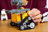 WALL-E and EVE image 13