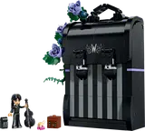 Backpack with minifigure and accessories.