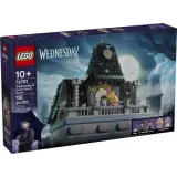 LEGO Wednesday & Enid's Dorm Room set box.