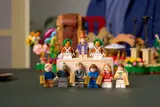 Wonka minifigures close.