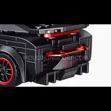 Rear detail of the Veyron model.