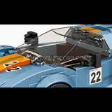 Adjustable rear spoiler